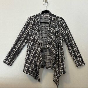 Kut from the Kloth Black & White Patterned Knit Sweater